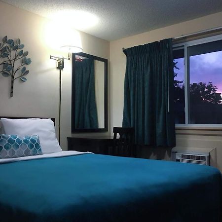 Swiss Cottage Inn Καταρράκτες του Νιαγάρα Εξωτερικό φωτογραφία