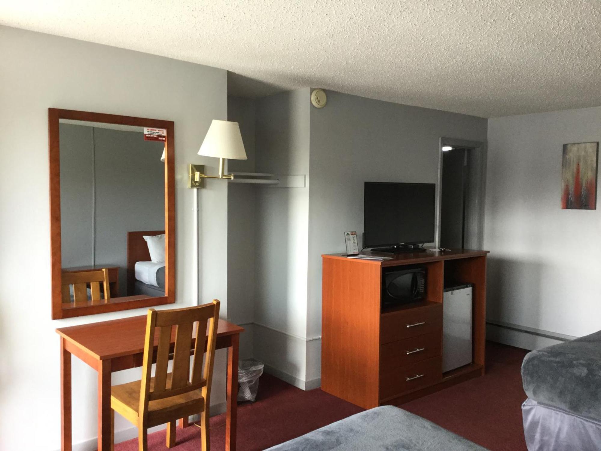 Swiss Cottage Inn Καταρράκτες του Νιαγάρα Εξωτερικό φωτογραφία