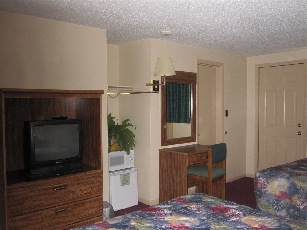 Swiss Cottage Inn Καταρράκτες του Νιαγάρα Εξωτερικό φωτογραφία