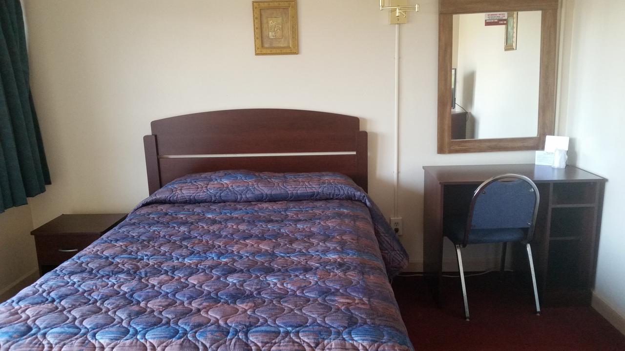 Swiss Cottage Inn Καταρράκτες του Νιαγάρα Εξωτερικό φωτογραφία