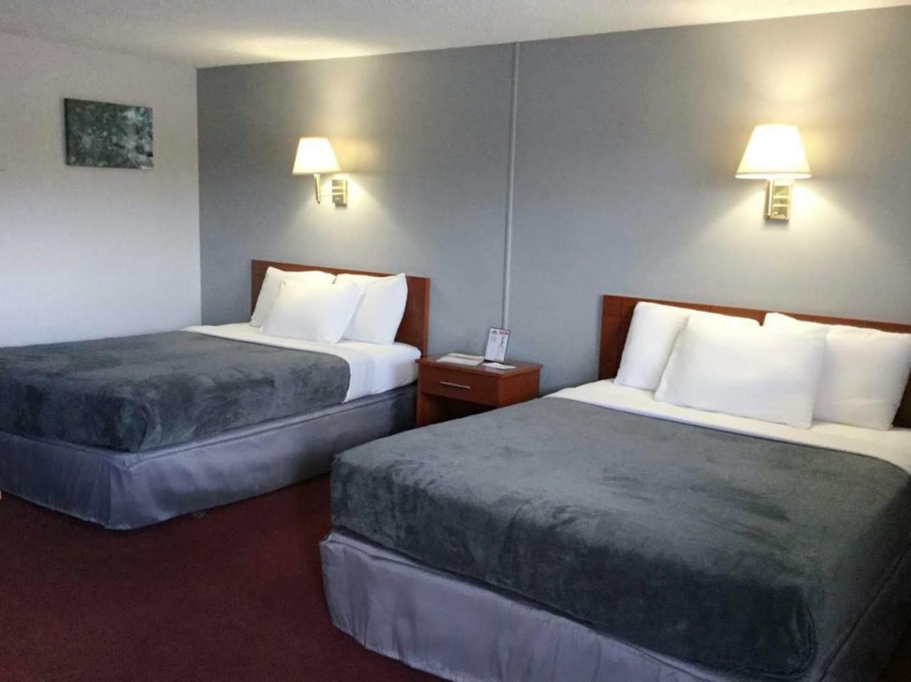 Swiss Cottage Inn Καταρράκτες του Νιαγάρα Εξωτερικό φωτογραφία